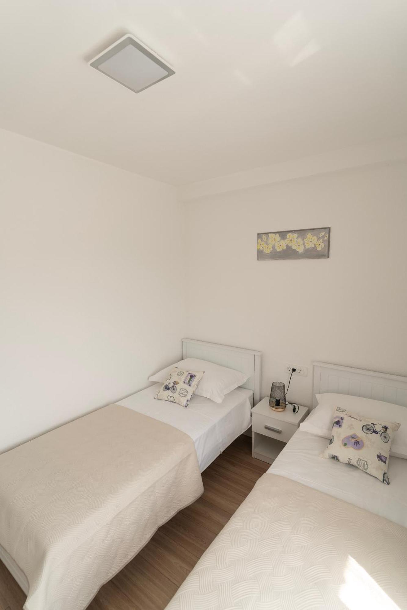 Pave&Ema Apartman Konjevrate Eksteriør bilde